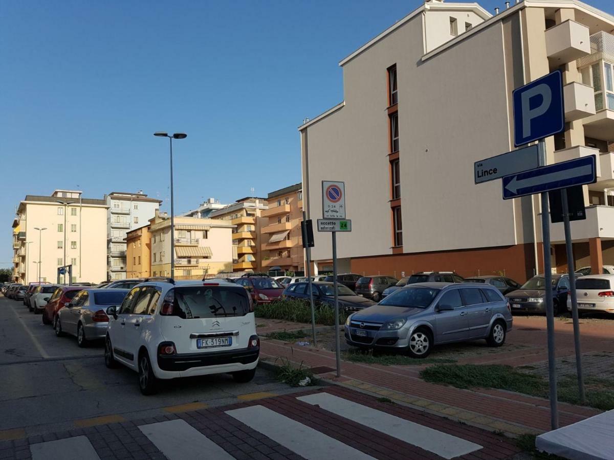 Sottomarina Beach Apartment Exterior photo